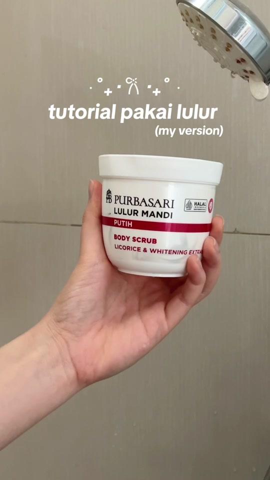 aku lebih suka mandi pake sabun dulu biar terasa lebih bersih. Tapi kalo mau langsung luluran juga bisa banget💕 #bodycare #lulur #tutorial #beauty #lulurpurbasari #selfcare #bodycareroutine