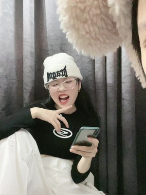 Các chị cho e hỏi mốt bây giờ là thế ạ để e còn bắt kịp trend :)) #xuhuong #chicano 