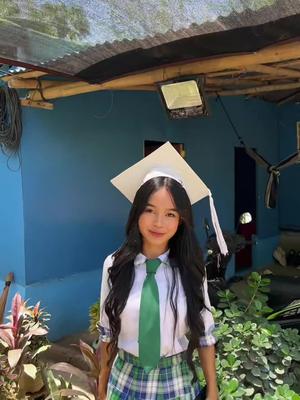 sino graduating din sa inyo?#heartgonzaga_ #janheart #fyp 