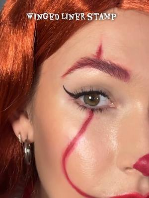 WOW!!! This eyeliner stamp is so dope! #wingedliner #eyeliner #eyelinerstamp #tiktokshopblackfriday #tiktokshopcybermonday
