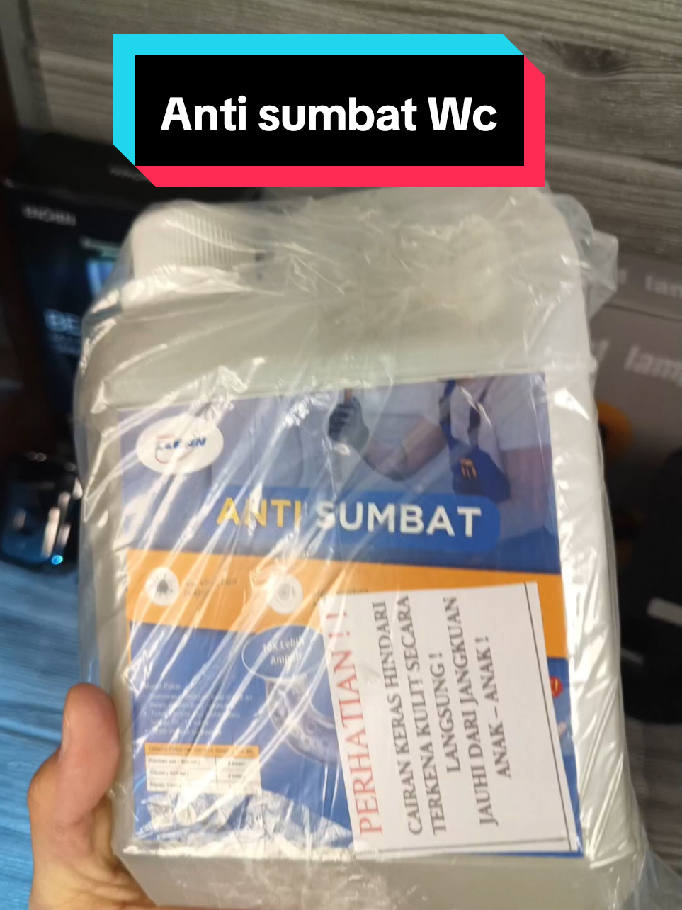 cairan anti sumbat, jangan panggil tukang WC dlu,cobain ini beli di keranjang kuning yah Bun!#cairanantisumbat #megasale22 #cuantanpabatas  #promo22 #gebyarbelanjafebruari #megaguncang22 #wibgajian #cairanantisumbatwc #cairanantisumbatsaluranpipaair #cairanantisumbatwastafel #cairanantimampet #antisumbat #antisumbatwastafel #antisumbatwc #antisumbatsaluranair di 