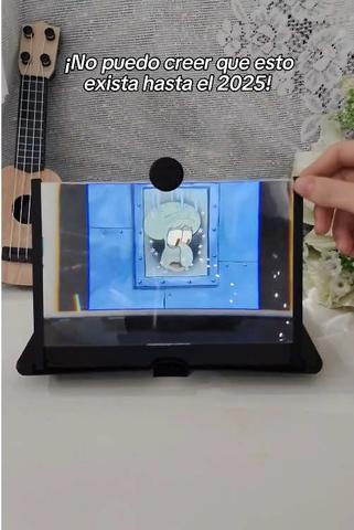 🔥 ¡Así se ve Netflix en pantalla grande sin gastar mucho!#gadgets #invento2025 #trucosparati #tecnología #cosasqueamo        
 
