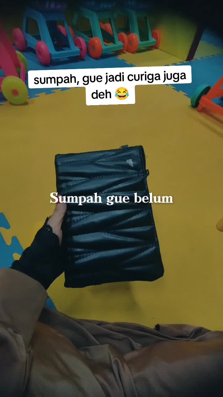 kalian Curiga juga gaksih 😂🤭 #dompet #dompetmurah #dompetwanita #fyp 