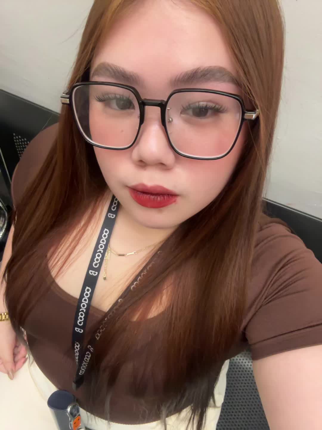 Gaganda talaga pag hottie diary😩🫰🏻 Nasa yellowbasket top ko!!! 