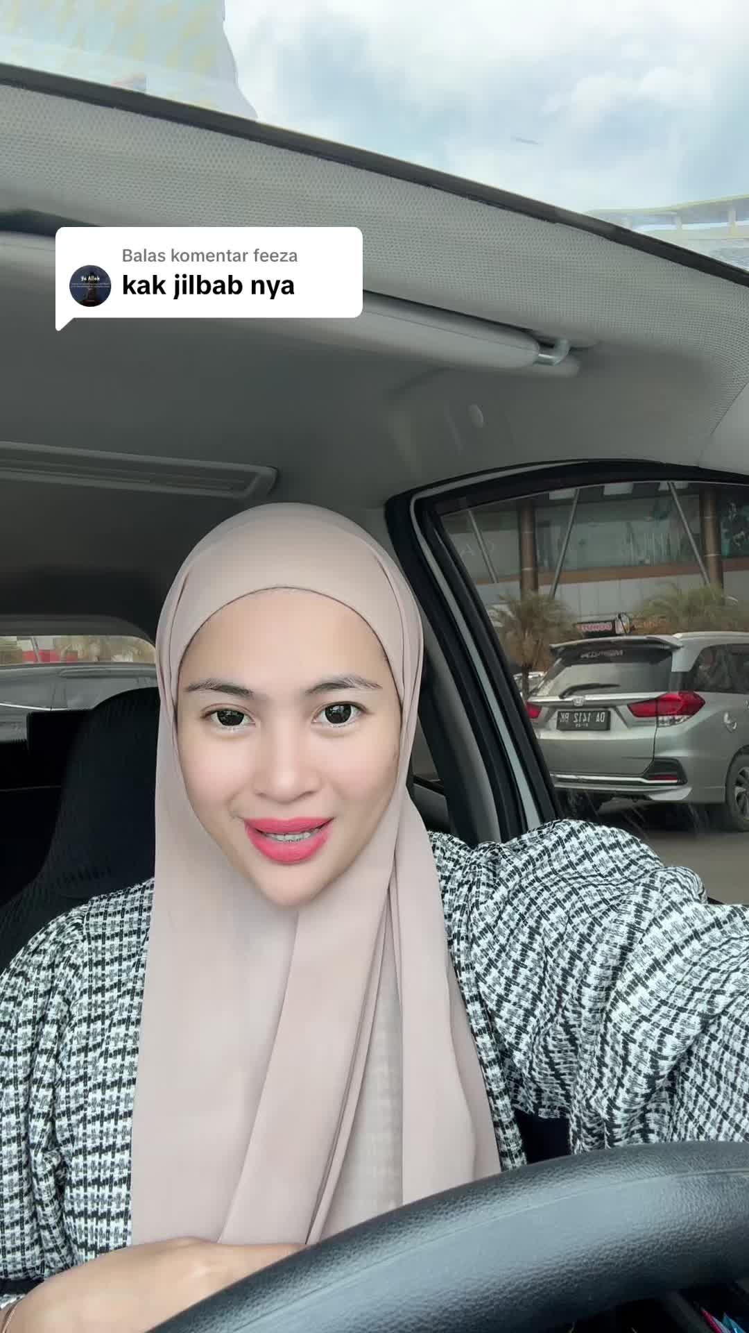 Membalas @feeza PASHMINA INSTAN #TikTokAwardsID #selflove #selfcare #happiness #happiness #healthy #vibe #beauty #beautytips #beautytok #aura #energi #cantik #positivity #fashion #fashiontiktok #fashiontok #pashmina #hijab 