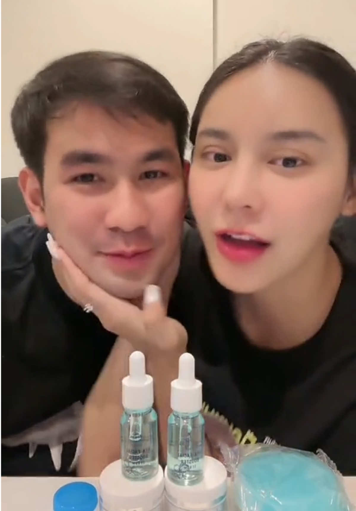 Set นี้คือคุ้มมาก กดสั่งได้เลยน๊า 🥰 #เซรั่มไฮยาบลู #เซ็ตหน้าใส #ทัชอุ้ม #อุ้มทัช #ทัชอุ้มทับทิม 