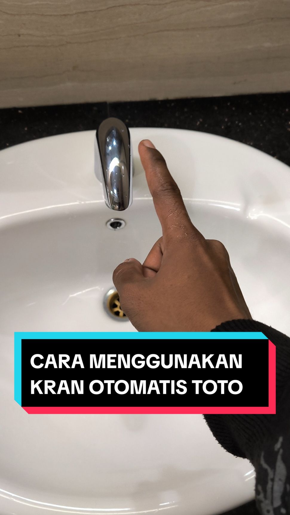 Cara menggunakan kran otomatis toto  #cara #tutorial #caramenggunakan #kran #kranotomatis #otomatiskran #kranair #kranairotomatis #rafitechnic 