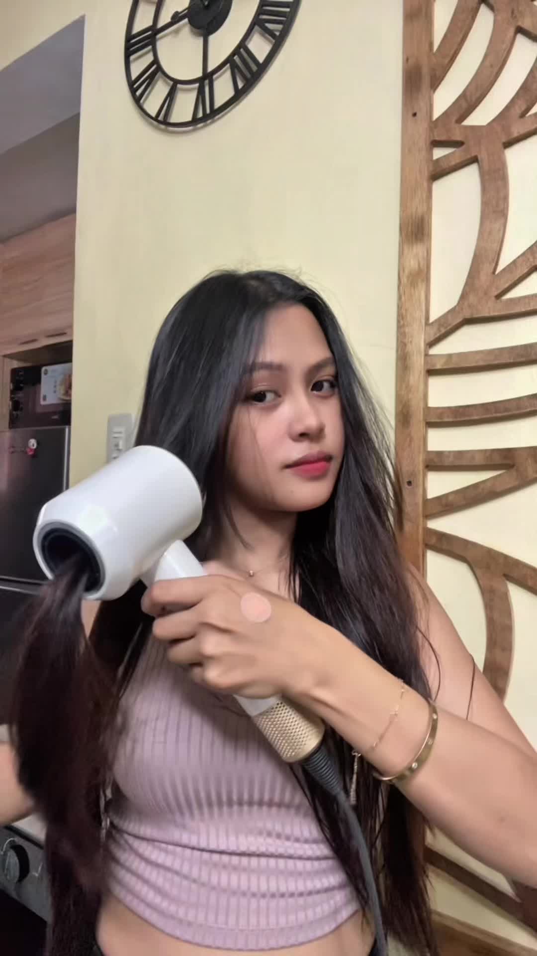 grabe umistraight ng bongga hair ko😭#foryoupage #fyp #trending #tiktok #nanadecoco 