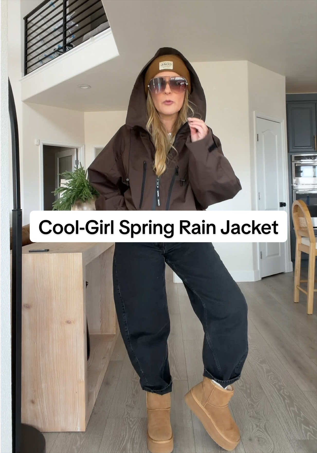 This Puffit rain jacket is hands down the cool-girl version of a spring rain jacket. Cropped with a bubble hem, oversized hood that doubles as a statement collar, and that effortless “threw it on and still look good” vibe. It’s windproof, waterproof, stain resistant — all the functional stuff — but the shape is what makes it feel fashion instead of just rain gear. Just dropped in multiple colors and it’s the kind of jacket that instantly makes a basic outfit look intentional. @PUFFIT.US thank you for gifting this to try  #puffit #raincoat #tiktokshopspringglowup #tiktokshopstockup #tiktokshopcreatorpicks 