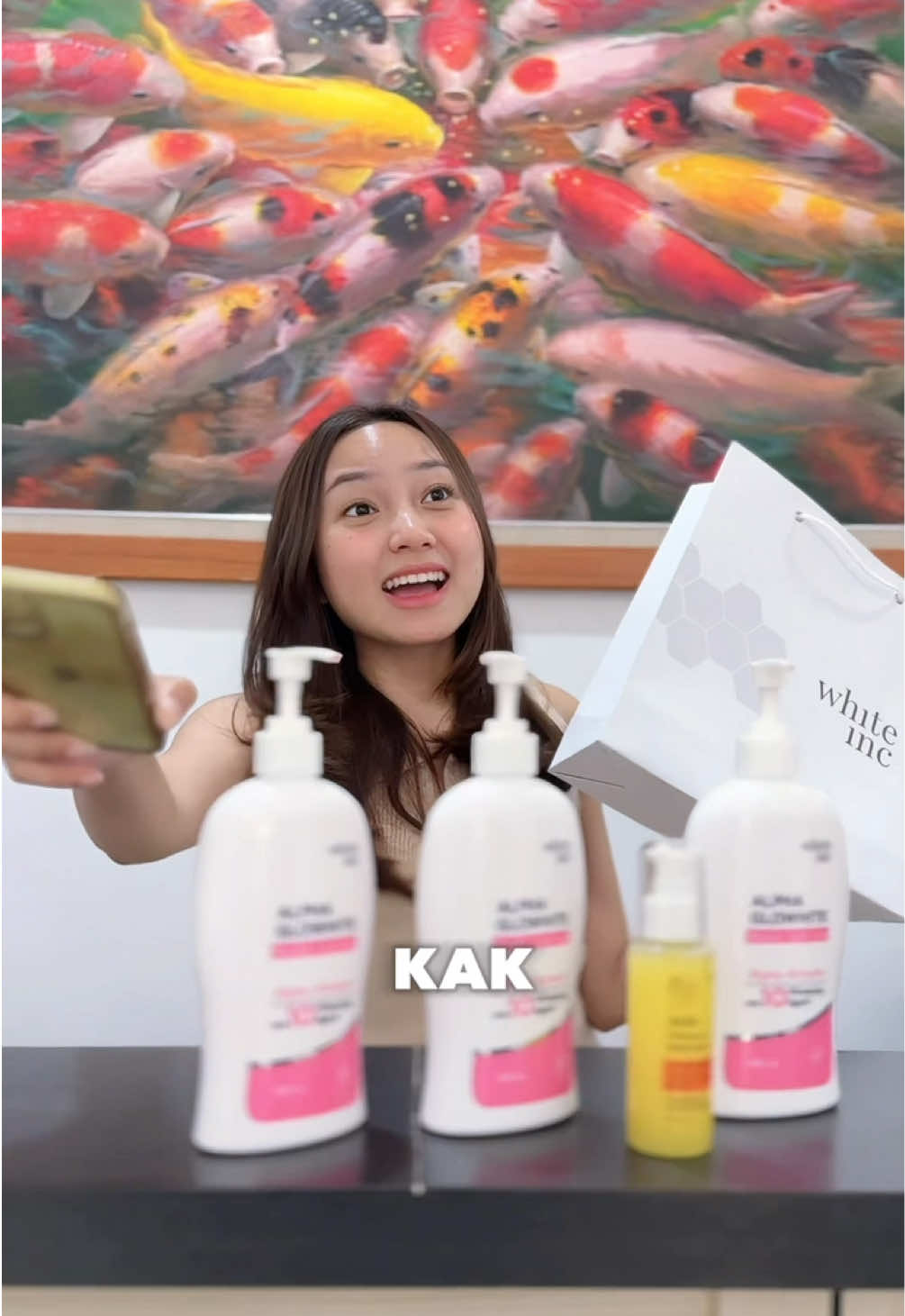 POV: Kamu, tiap hari nanyain restock 😆🛍️ Alpha Glowhite Body Lotion NOW BACK IN STOCK Stok terbatas, jangan sampe kehabisan~ #Whiteinc #Bodyserum #Bodylotion #Bodyserum #fyp