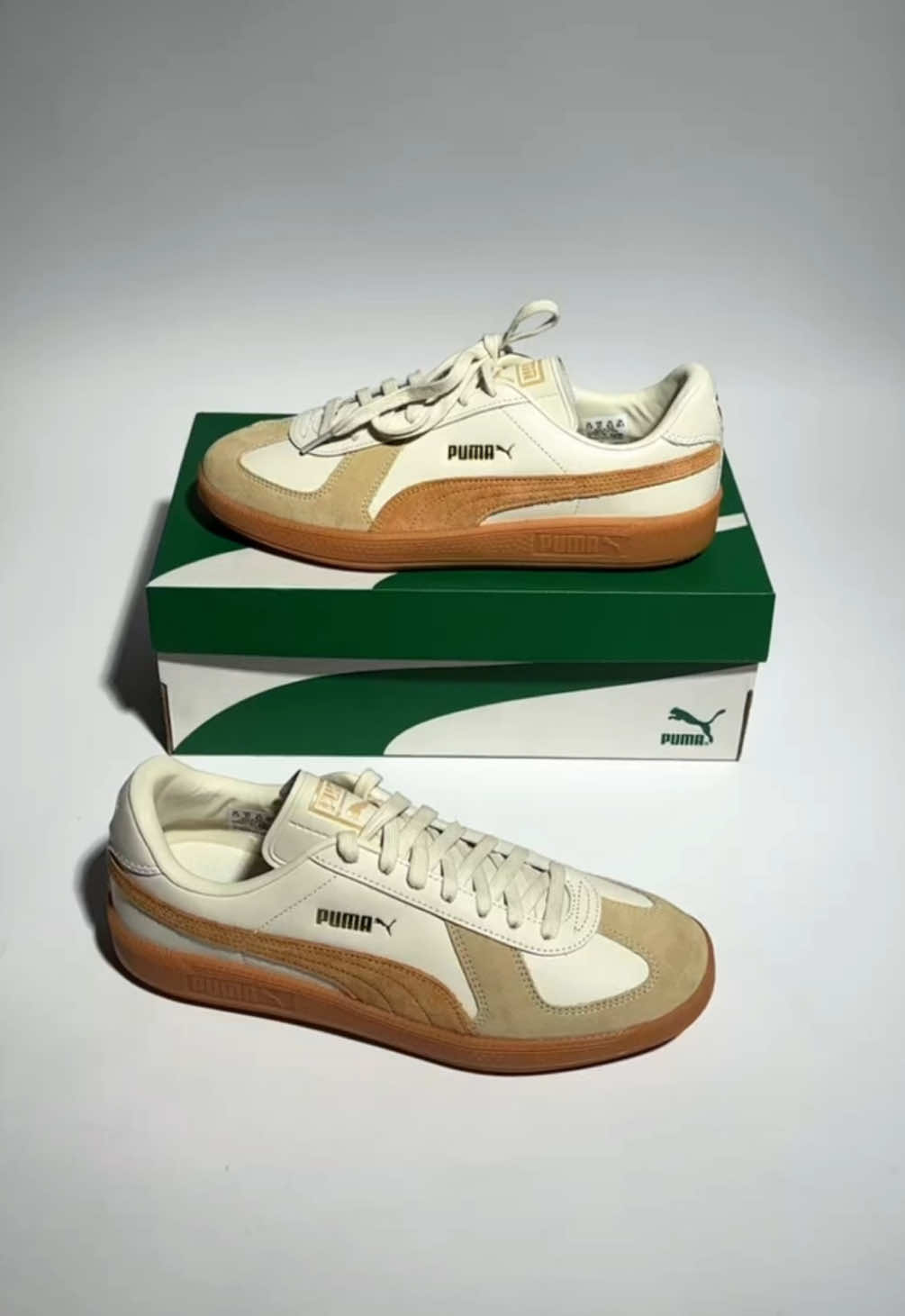Tung tung tung sahur, lucu juga kalo disamain sama sneakers 😊 #anomali #ballerinacappucinna #rekomendasi #sneakers #sneakersflash #fyp 