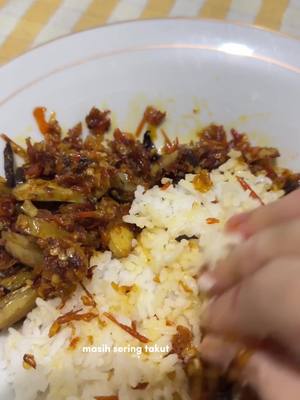 Duta jengkol, hari hari makan jengkol goreng garem pake cabe setengah kilo, tapi ga bau mulut #mukbang #fyppppppppppppppppppppppp #tiktokviraltrending #masukberandafyp #gayaditiktok #xyzabc #fypシ゚ #foryoupage #foryou 