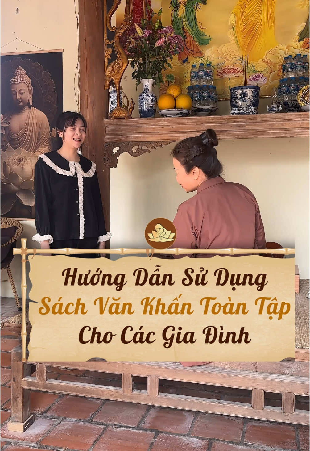Văn Khấn Toàn Tập là Bộ sưu tập đầy đủ và chi tiết về các bài văn khấn cổ truyên của Việt Nam. Cuốn sách sẽ bao gồm các nghi lễ thường ngày như cúng tổ tiên, lễ Tết, cho đến các nghi thức quan trọng như cưới hỏi, tang lễ. Cuốn sách sẽ cung cấp đầy đủ các bài văn khấn với lời dẫn chi tiết và dễ hiểu. Với Văn Khấn Toàn Tập, độc giả có thể nắm được cách thực hiện các nghi lễ truyền thống một cách chính xác và cũng sẽ hiểu hơn ý nghĩa sâu xa ẩn trong các lời khấn, từ đó trở về với cội nguồn văn hoá, hiểu rõ hơn về tầm quan trọng của các nghi lễ này trong đời sống tâm linh và xã hội, từ đó giúp mỗi gia đình Việt đều có thể duy trì và truyền lại các nét đẹp văn hoá truyền thống cho các thế hệ mai sau. Nội dung của Văn khấn toàn tập bao gồm 38 bài văn khấn. Chi tiết bao gồm 1. Văn khấn tại đình, đền, miếu, phủ 2. Bài cúng cầu siêu 3. Cúng lễ tất niên cuối năm 4. Cúng tết cổ truyền 5. Khấn thấn linh trong nhà ngày mồng 1. 6. Cúng thay bát hương mới 7. Khấn lễ khai trương cửa hàng đầu năm mới 8. Lễ cúng giao thừa trong nhà 9. Văn cúng tạ năm mới 10. Khấn làm lễ cất mái 11. Cúng lễ hồi hoàn địa mạch 12. Văn cúng lễ tân gia 13. Văn cúng đầy tháng cho bé 14. Văn cúng rằng tháng giêng 15. Văn cúng tạ mộ cuối năm, thanh minh 16. Văn cúng tết đoan ngọ 17. Văn cúng tết hạ nguyên 18. Văn khấn thần tại thổ địa mồng 1 và 20 bài văn khấn khác #mekeconnghe #vandapphatphap #phatphapnhiemmau #vankhan #vankhantoantap #vankhangiatien #thocung #thocungtotien 