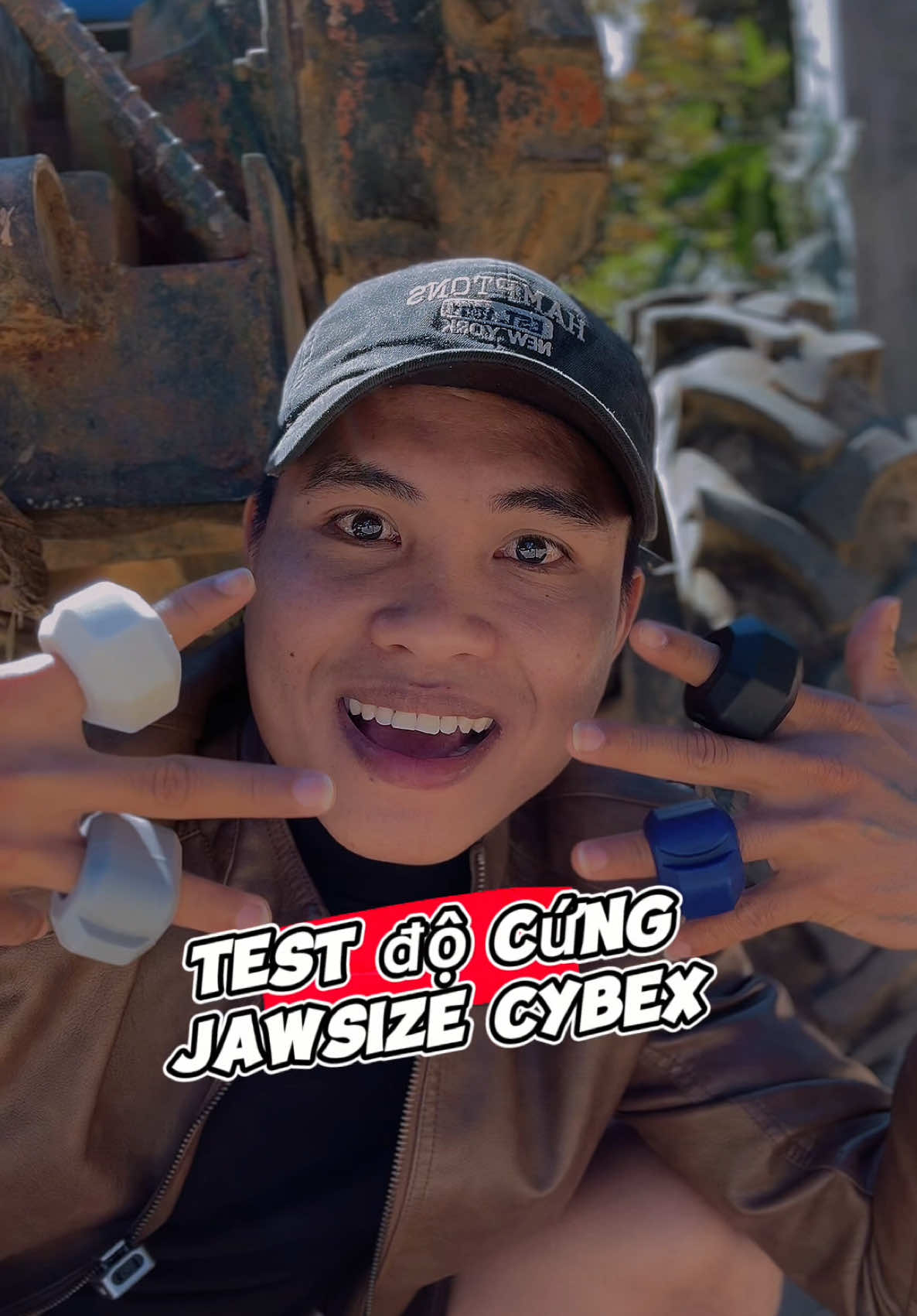 Test Độ Cứng Dụng cụ tập cơ hàm CyBex. #lừng #tapcoham  #bongtapcoham #cybex #jawzrsize #jawsize #jawliner #chewing #trainghiemthucte #trainghiemtuaz #samtetcungtiktokshop 