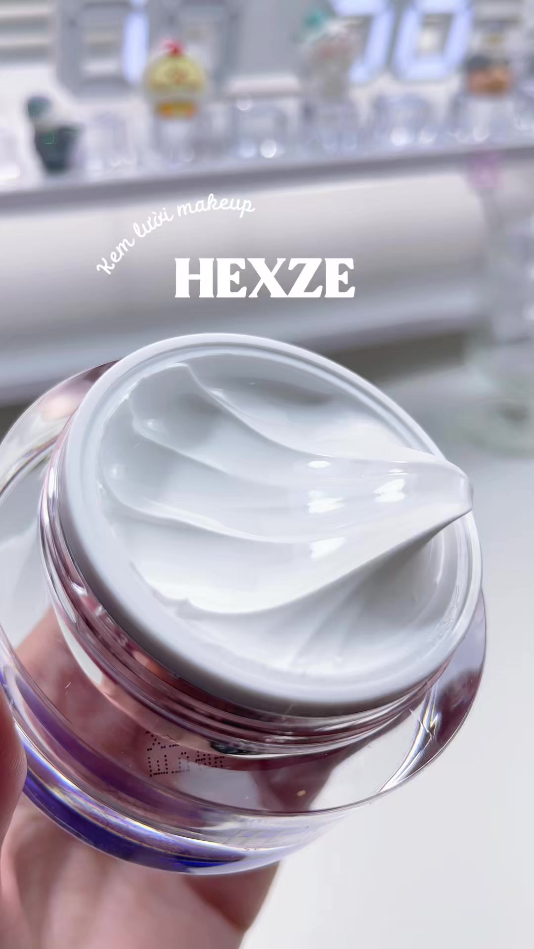 Dùng kem lười thay thế bước makeup cho xinh xắn ne ✨ #kemluoihexze #hexze #kemluoinangtone #viral #makeup #kemluoi #makeuptutorial #kemluoimakeup #lamdep #review #hachi05 
