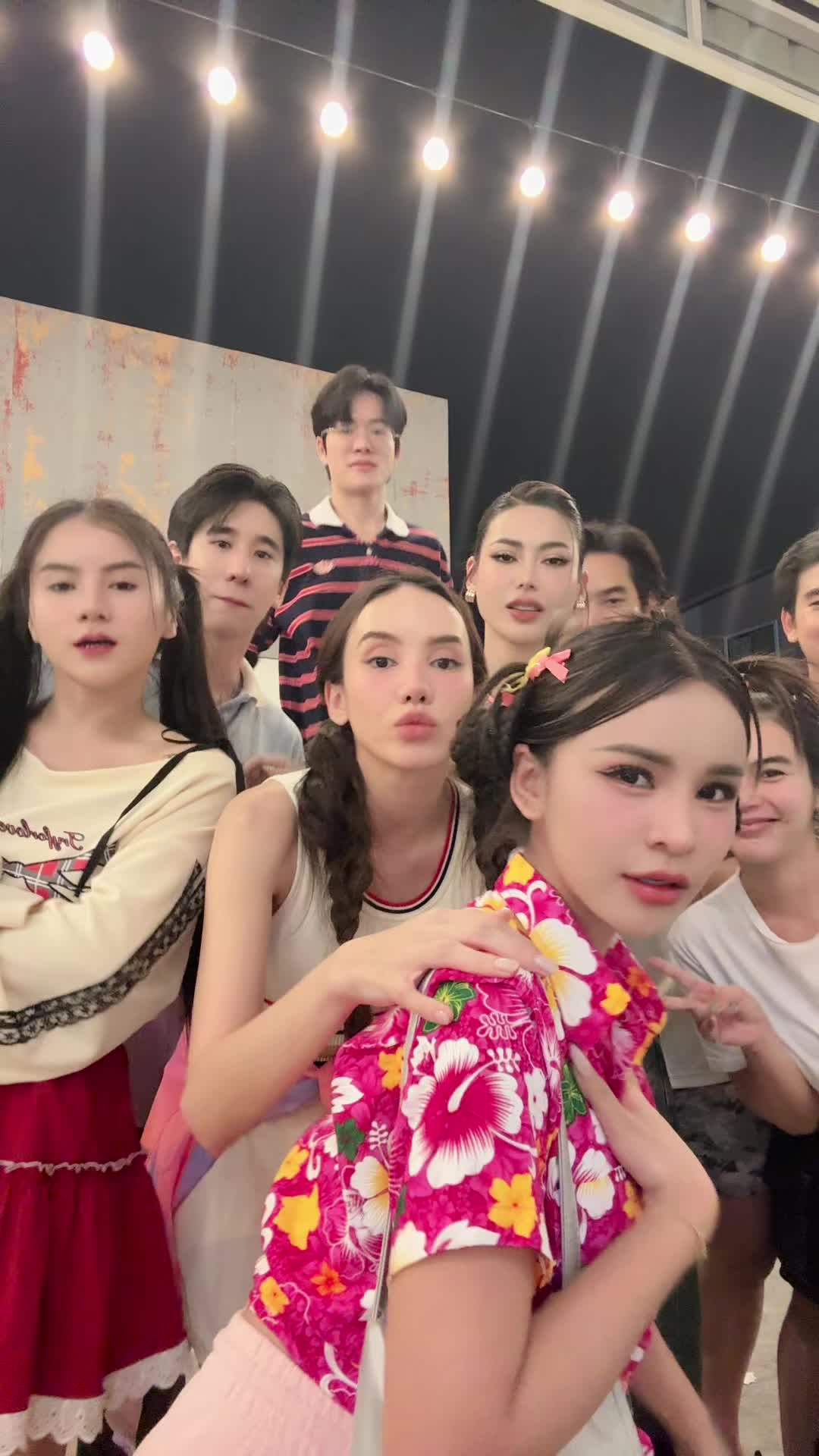 คิดถึงมากกกกกก @แอร์ พรสวรรค์ @เท็น ศรัณย์ @Chadoboss @แพททริค หนังสั้น @มิเชล Michelle @อาม ชุติมา อามแอ๊ะ @Golf_Witchayapong #gotchabell #กชเบล #missgrandthailand2025 