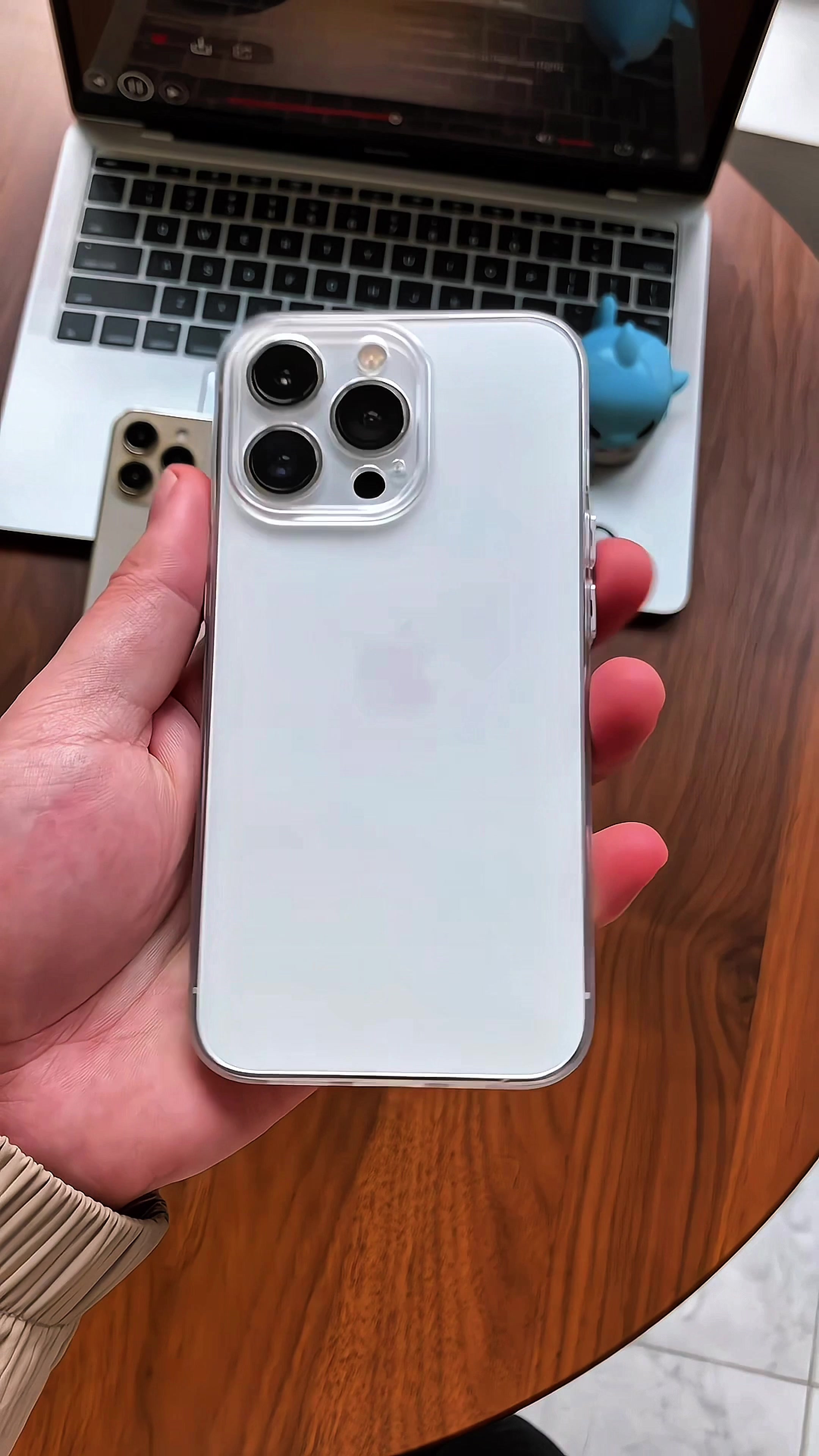 Mỏng nhẹ #smilecase #oplungiphone #oplungdienthoai #oplungchongsoc #oplung #oplungsilicon #oplungtrongsuot #oplungsieumong 