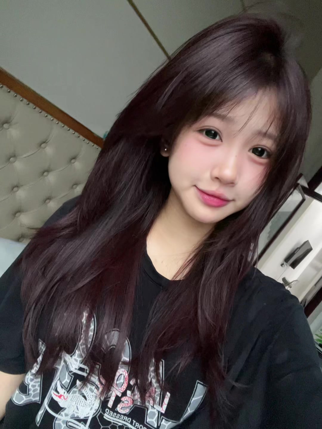 Vừa đi mưa về nên áo ướt -)))