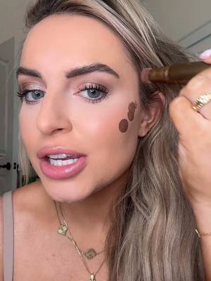 This blush tho!!!!! I got 2 sets, cool bronze and pink because it's b1g1 right now #contourhack #bronzertutorial #makeuptok #makeupfinds #newmakeup #makeuprelease #basemakeup #makeupforbeginners #makeuptutorial #BeautyTok #mua #beautyhacks #fyp #tiktokmademebuyit #tiktokshoploveatfirstfind