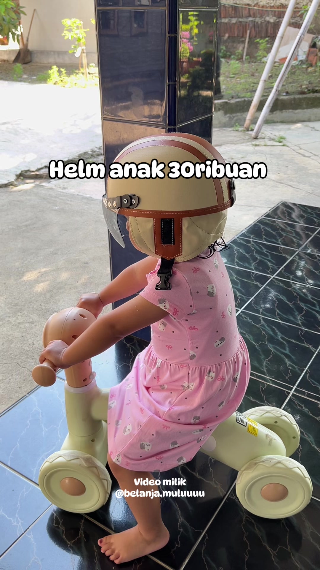 Helm anak retro cuma 40rb an  #helmanak #helmbogoanak #helmretroanak #helmanakmurah #fyp 