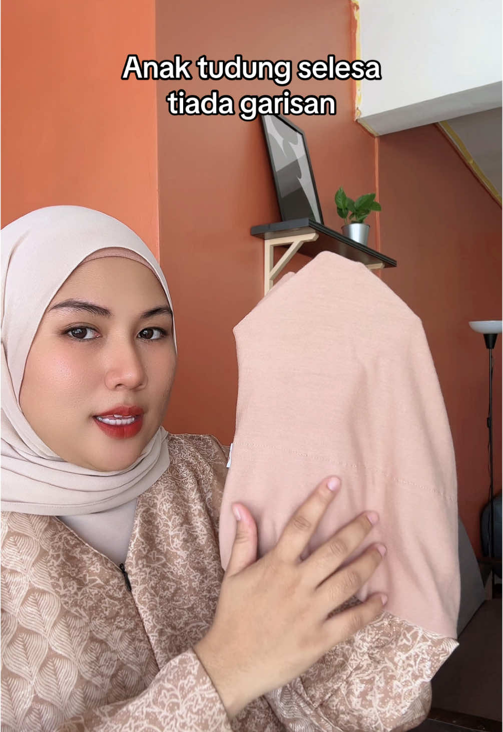 Antara anak tudung yang menjadi pilihan wanita raya tahun 2025 ni.