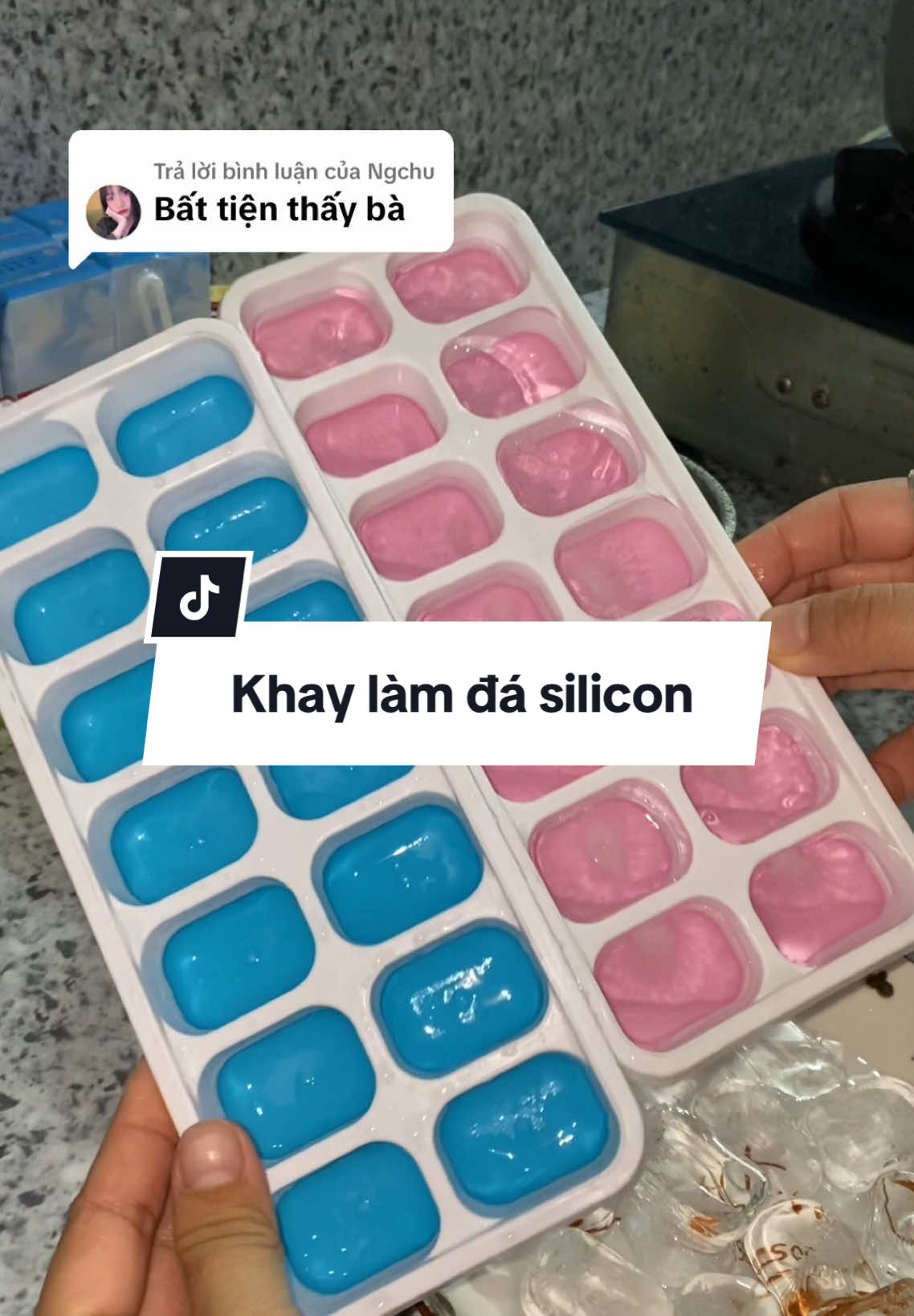 Trả lời @Ngchu khay làm đá silicon #khaylamdasilicon #khaylamdavien #khaylamdaconapday 