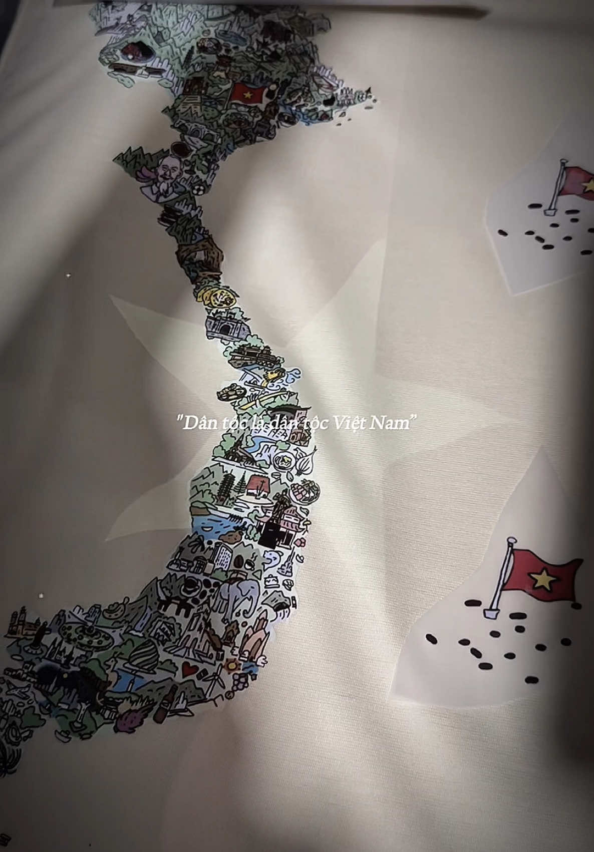 Áo thun yêu nước bản đồ việt nam #30thang4 #vietnam #aothunnam #aothunnu 
