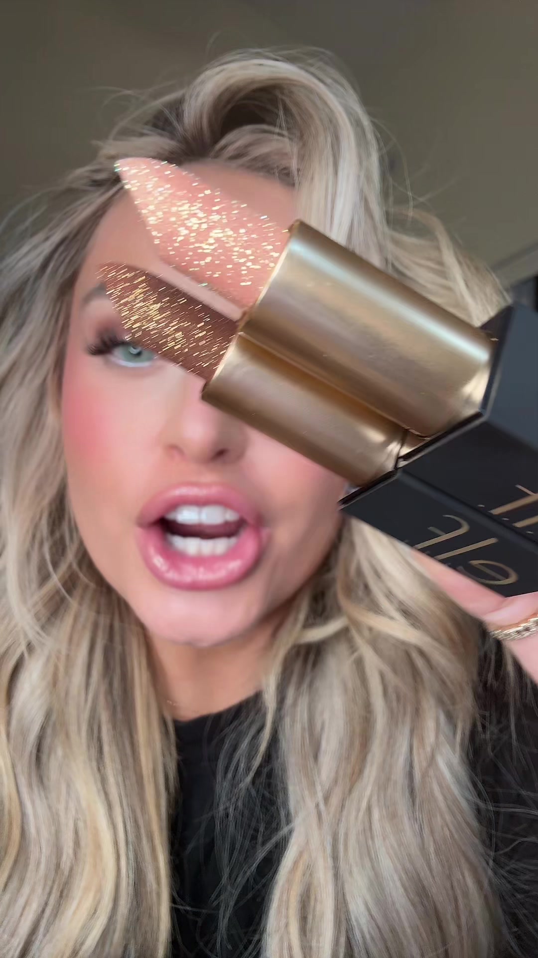 Im soooo sad the stock is depleting I just know elf is scrambling to make more 😂😂😂#shimmerlipgloss #glittermakeup #makeuphacks #fallmakeup #holidaymakeup @e.l.f. Cosmetics 