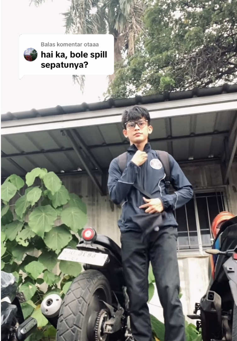 Membalas @otaaa Outfit yang aku pake ada disini yaa #xsr155 #caferacer #Chiro🏍️ 