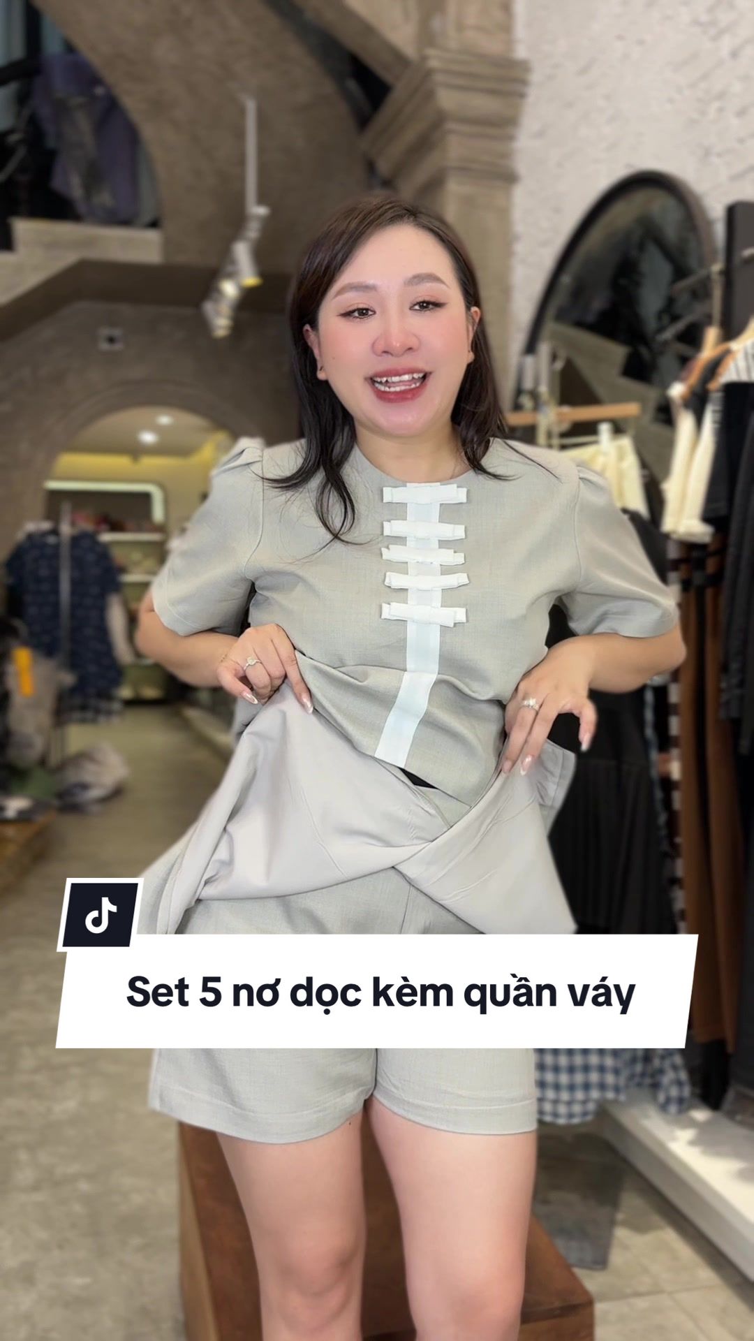 #nguyenthiluong #cllee #clleebynguyenthiluong #clleebigsize #bigsizeshop 