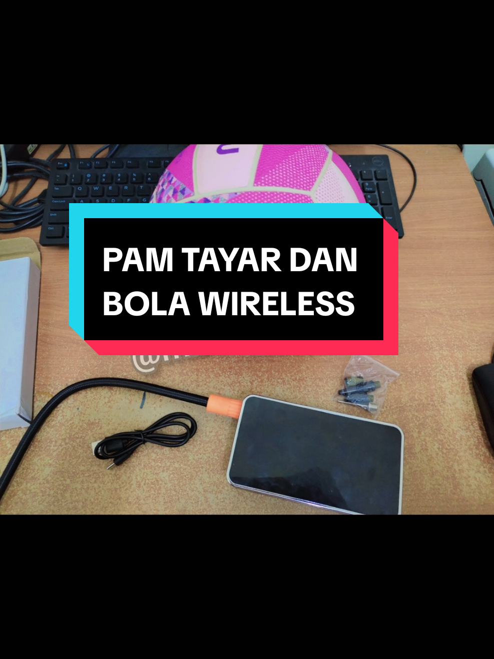 Senang dibawa ke mana sahaja just cas je boleh juga jadi powerbank🤭 #powerbank #pamtayarwireless #pambola #pam #wireless #mirachan164 #mirachan_164 #hargamampumilik 
