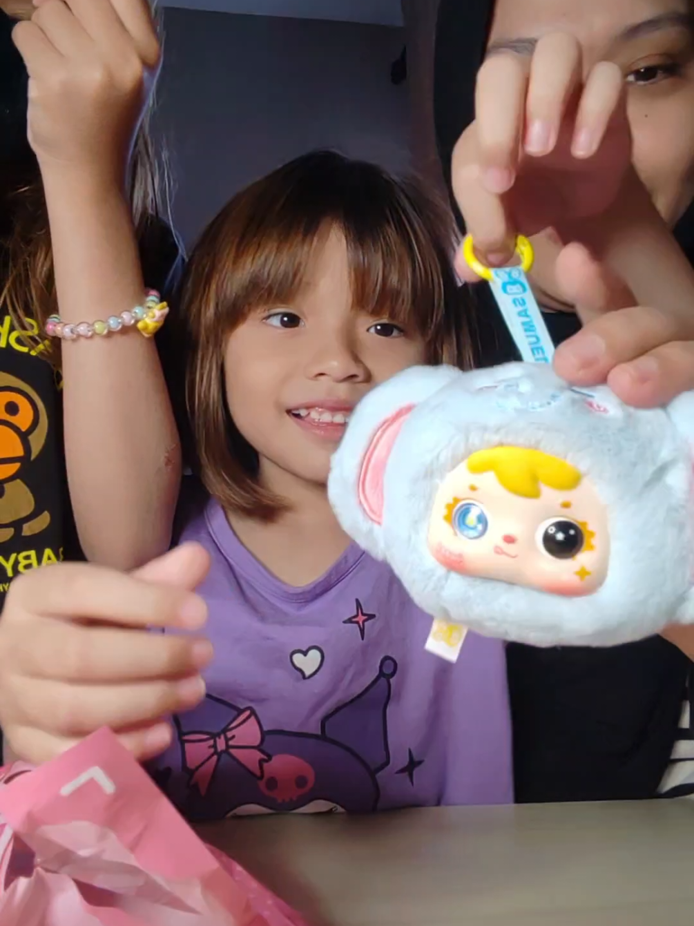 Replying to @iwasnt_sure ok buka sorg satu blindbox korg rasa dorg dapat tak favourite character yg dorg nk...? #herrahayla #mykidsrmyworld #kidsbelike #housewifereallife #siblingcheck #unboxing #blindbox #blindboxunboxing 