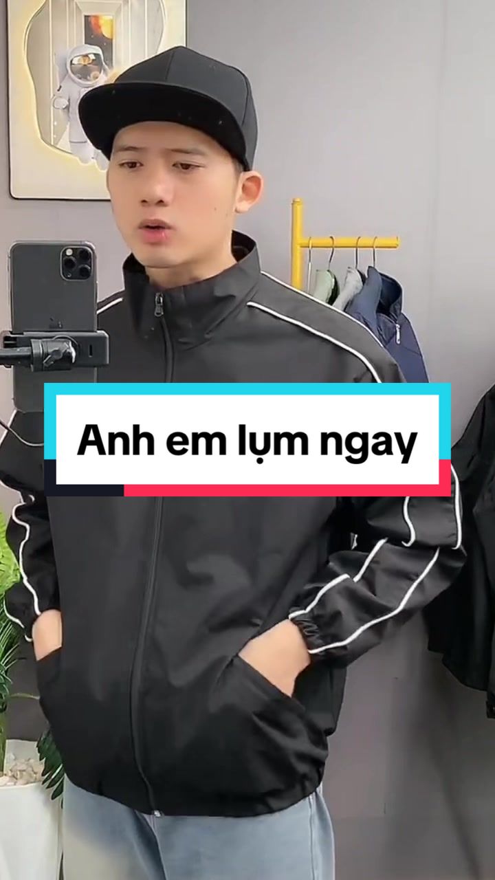 Áo khoác gió trượt nước thời trang nam nữ #xuhuong #trending #viral #aokhoacdu #aokhoacnam #pabako #LIVE #TikTokLIVE #LIVEhighlights 