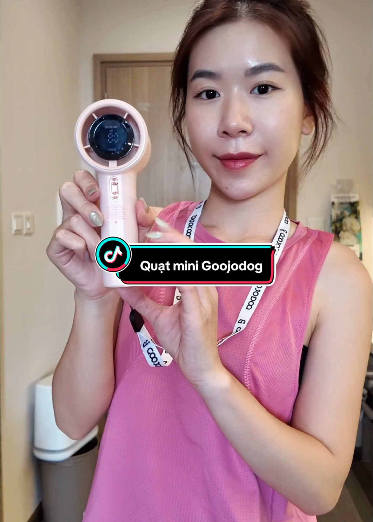 Trả lời @Rubyy mấy bà thuộc team gập được hay quạt máy sấy #linhchuoireview #linhchuoimukbang #goojodoq#gôjatmini #quatminicamtay #quatidol 
