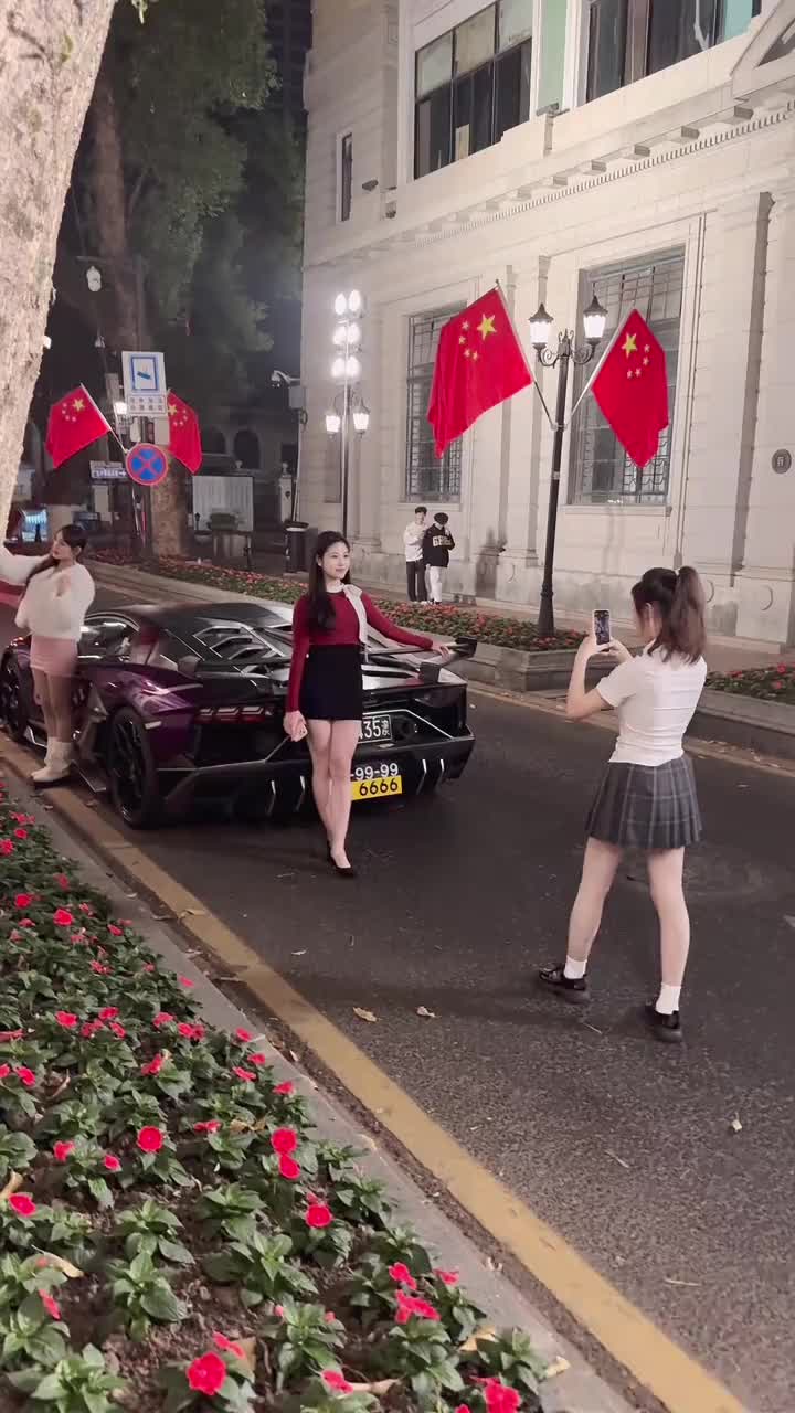 Khi bạn có Lambo #Lamborghinisvj 