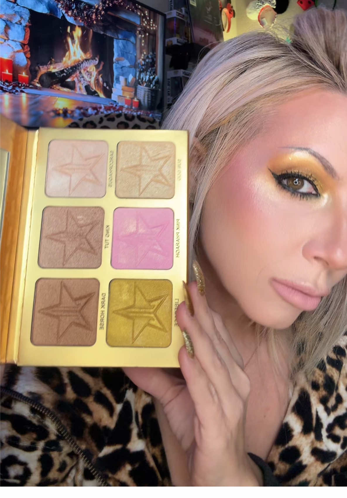 Shop the new @Jeffree Star Cosmetics 24k Skin frost palette. #jeffreestarcosmetics #gold #makeup #highlighter 