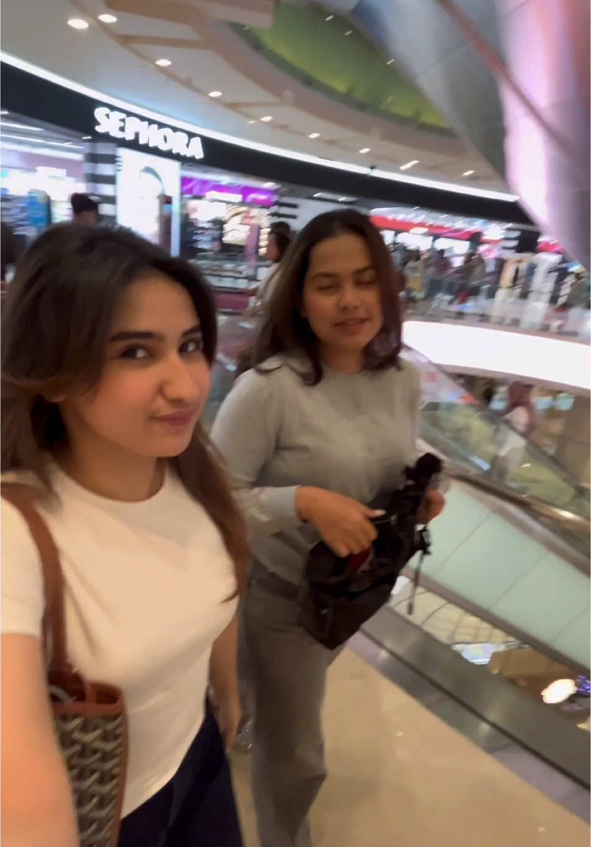 seminggu 2x mesti ngemall