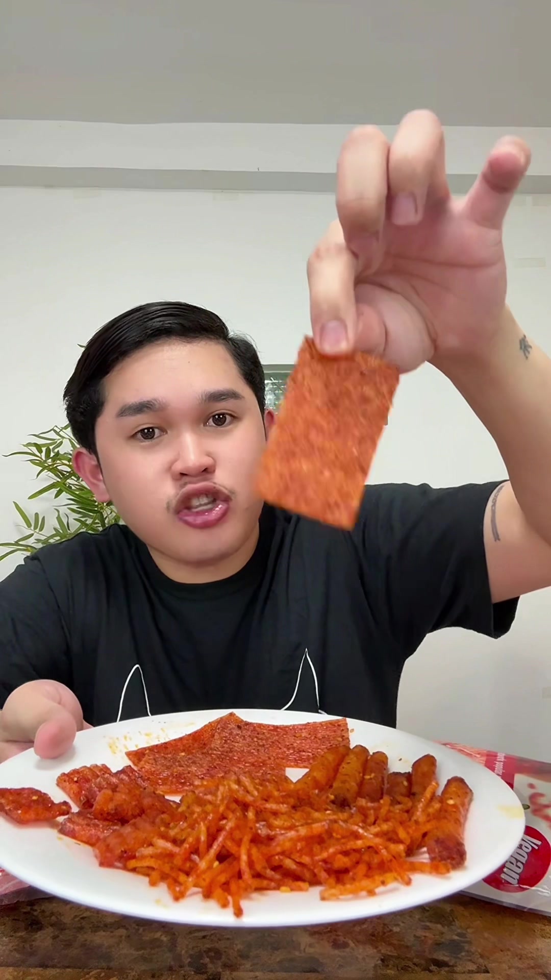 Replying to @🔥KrazyNathan official🔥 Namiss ko ulit kumain ng Latiao #fyp #fypage #chocmet #latiao 