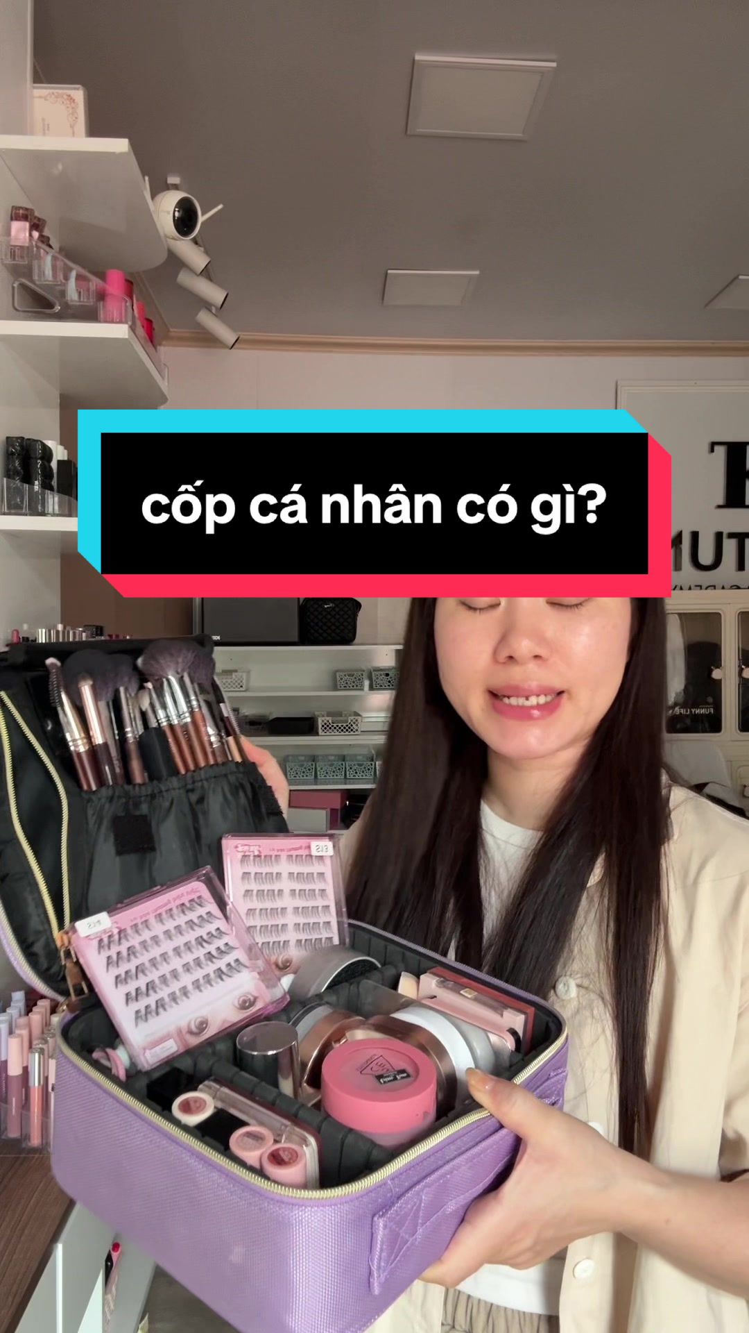 Tham khảo nha, cốp cá nhân khá đầy đủ @Thanh xẩm @Mẹ Chun Híp #dangquynhlam #copcanhan #soandomakeup #makeup #hocmakeup #canthiet #reviewlamdep 