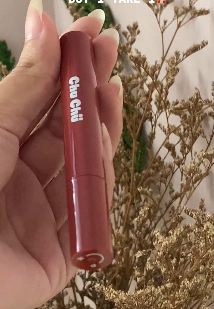 my fav lip gloss is offering a buy 1 take 1, grab it now!!  #buy1take1 #chuchu #lipgloss #chuchubeauty #lippies #lipstick 