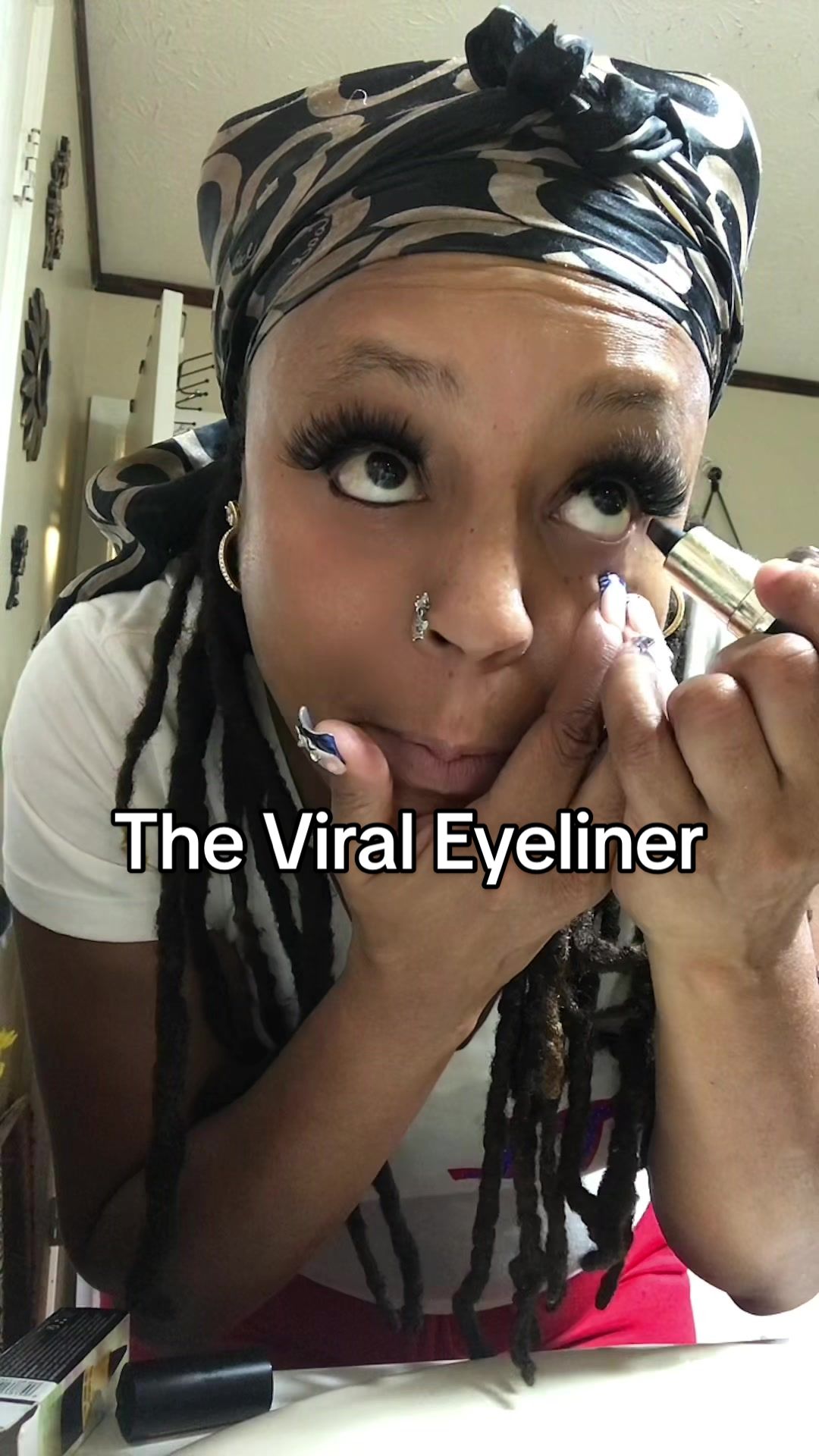 #eyeliner #geleyeliner #makeup #tiktokshop #fyp 