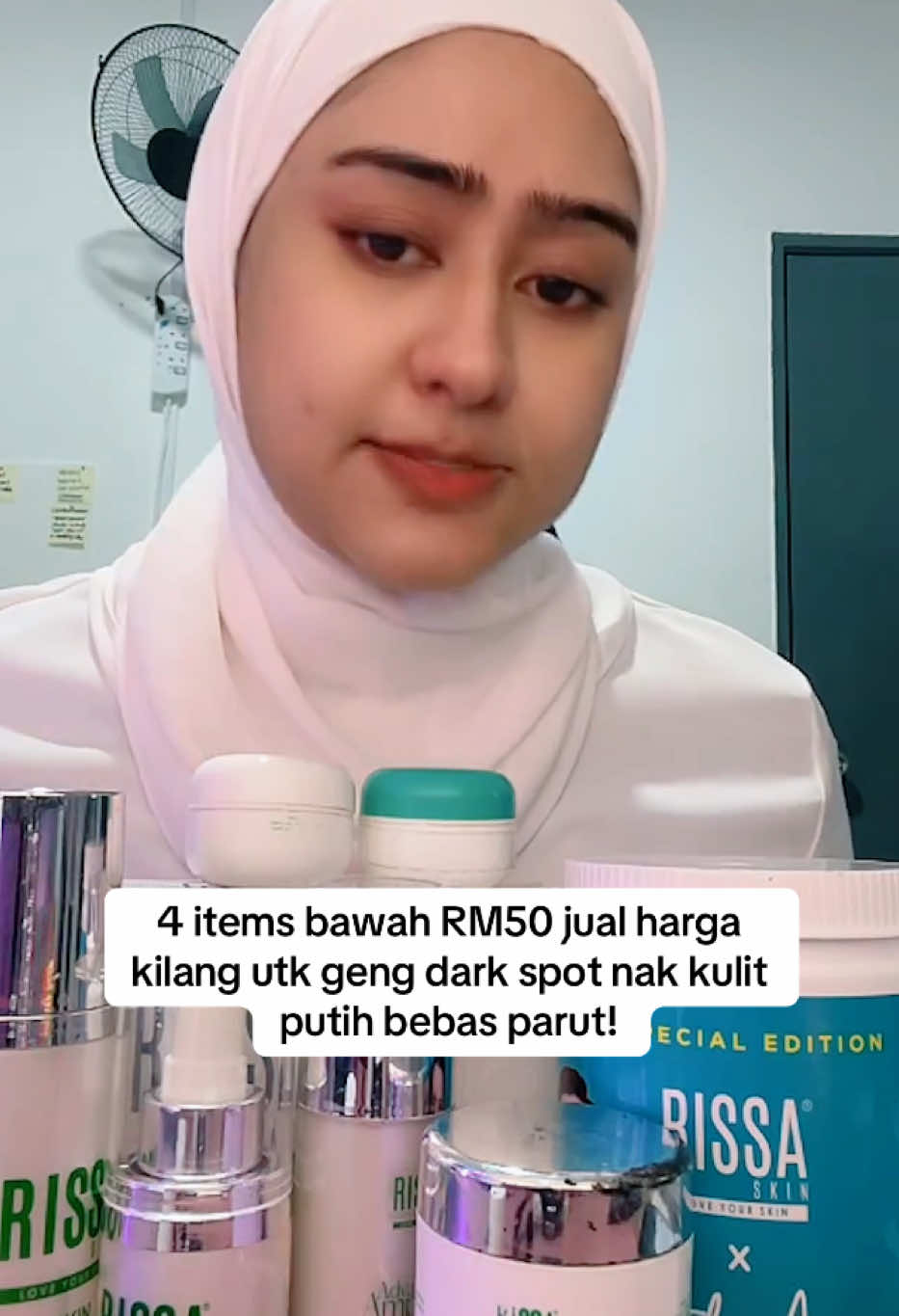 Murahnyaaaa utk hari ni je tau! #rissaskin #fattmira #rissaskinxfattahamin #rissaskinxamiraothman #intensivenightcreamrissaskin #alldaymoisturesymwhite377rissaskin 