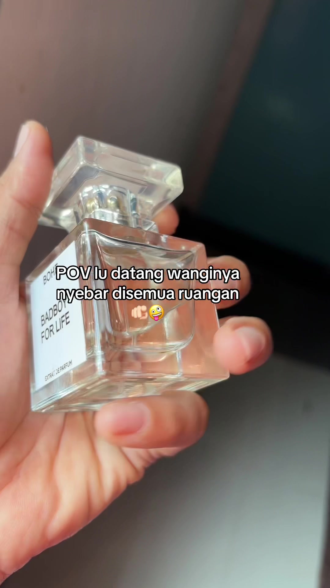 Wanginya parah 😭😍#parfum #parfumviral #parfumtiktok #parfumereccomended #fyp 