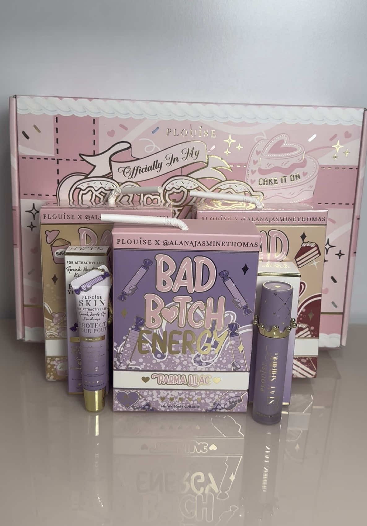 Brand new bad b energy lip duos from plouise 😍 Limited edition packaging In the scents  - brown sugar  - Parma lilac  - red velvet #tiktokmademebuyit #badb #badbenergy #plouisemakeup #plouisejuiceboxes #plouise #limitededition #lipoils #lipcareproducts 