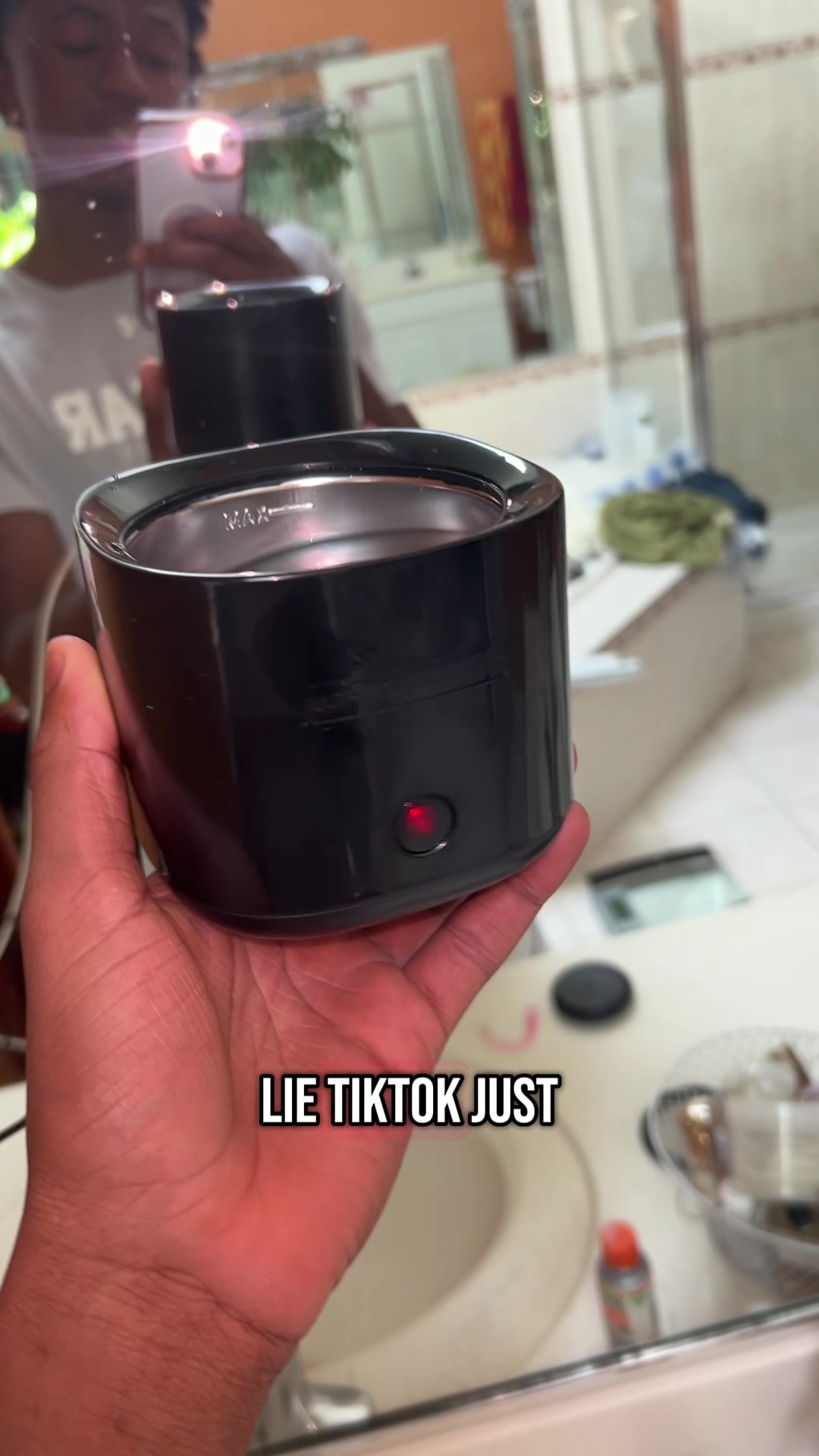 This ultrasonic retainer cleaner kills germs and bacteria and makes my life 10x easier & #retainer #invisalign #oralhygiene #oralhealth #teeth #tiktokshopfinds #tiktokshop 