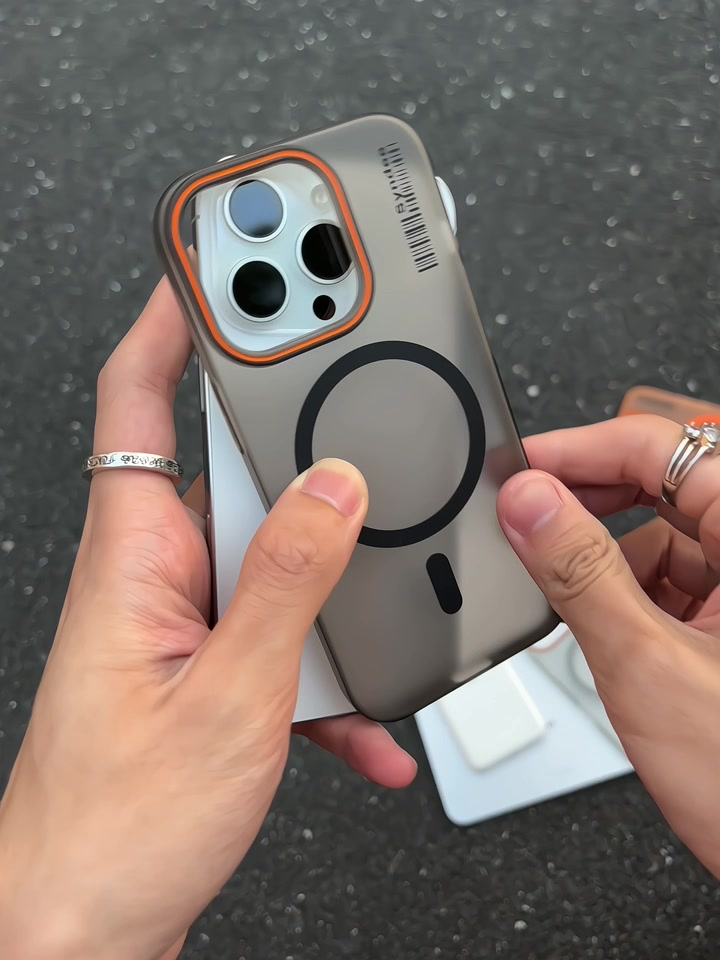 Đẹp khum #nghienop #oplungdienthoai #oplungchongsoc #oplung #oplungmagsafe #oplungiphone 