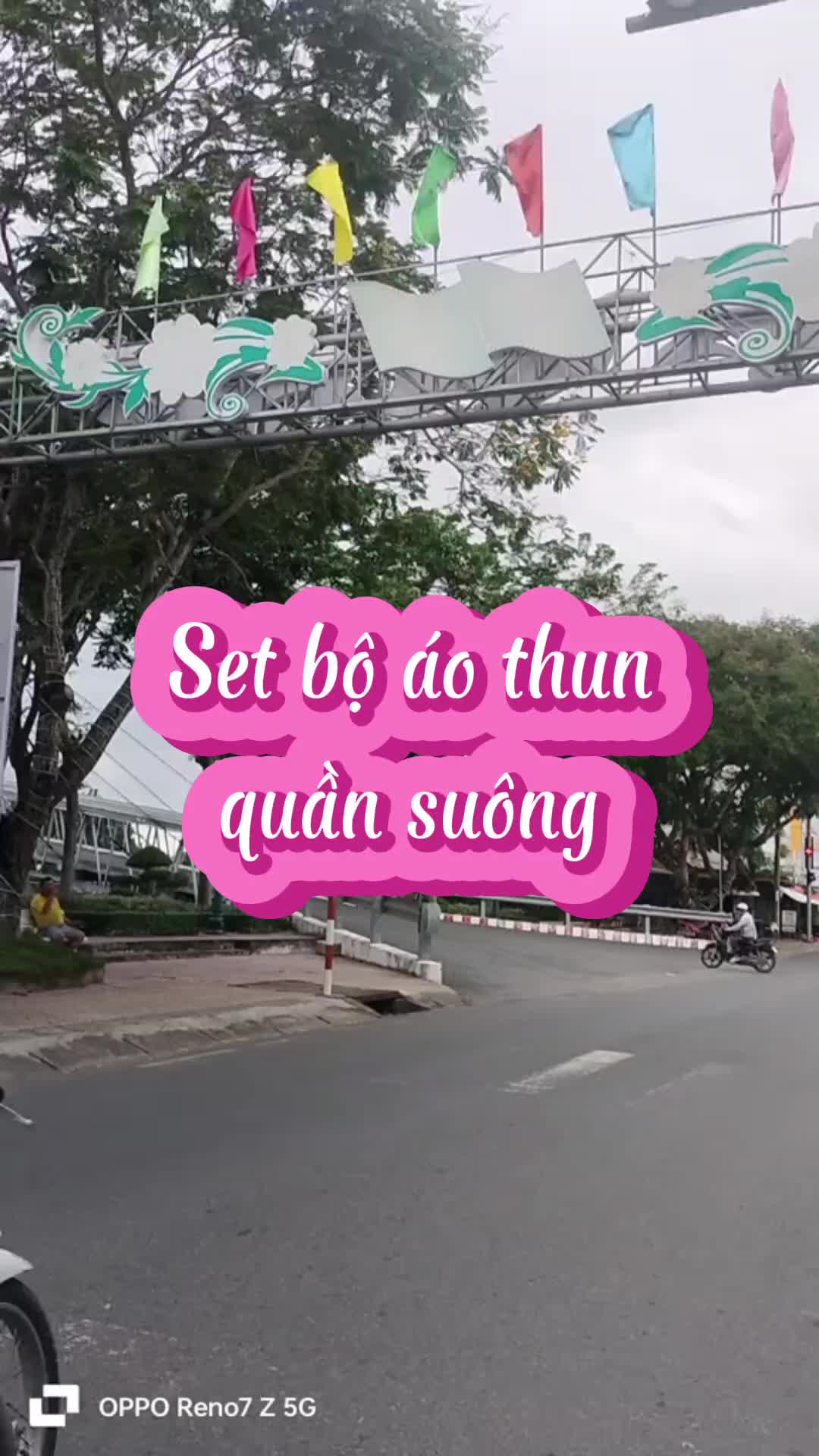Set bộ áo thun quần suông #setbo#dodepmoingay #thoitrangbe #suka 