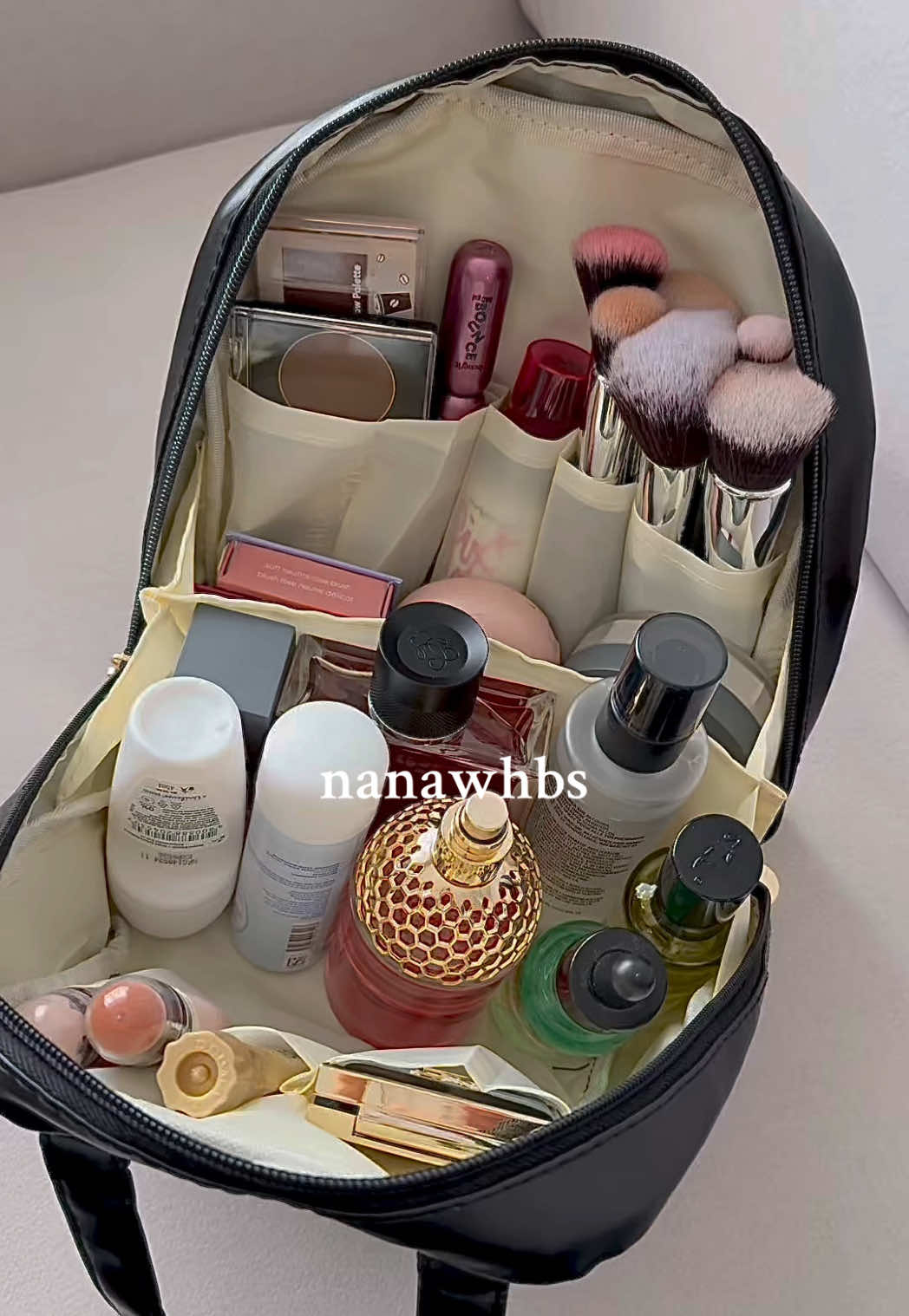Make Up Bag muat banyak barang🍒 #makeupbag #makeuptravelbag 