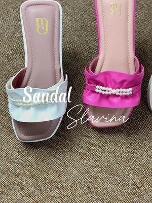 Tetaplah Tampil Cantik & Elegant Bersama Slavina Sandal