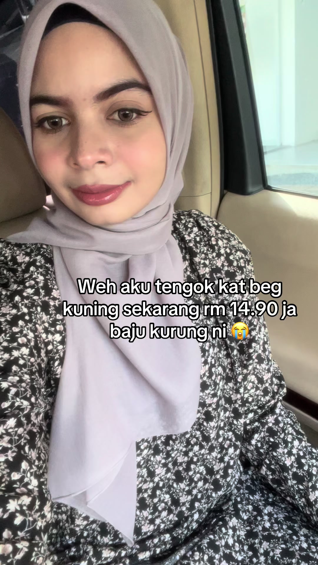 Taktau sampai bila harga mcni. Hahaha. Kalau ampa nampak skg lalu fyp. Hrga mcni. Baik ambik kaih. #bajukurungprinted#bajukurungbunga#bajukurungmurah#bajukurung#pakaian#bajuraya2025 